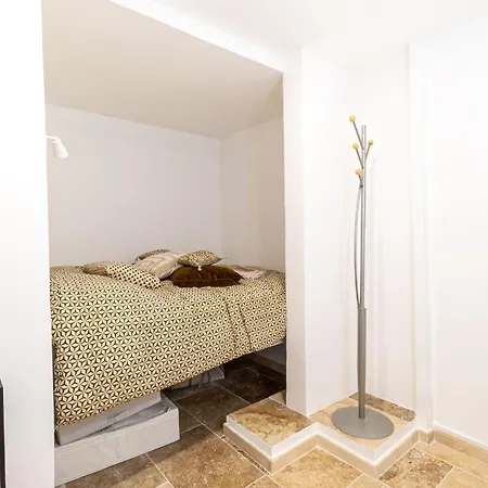 Daire Horizon Bleu Cassis